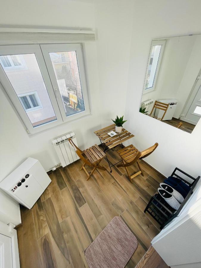 Muki Apartments Surčin Exteriér fotografie