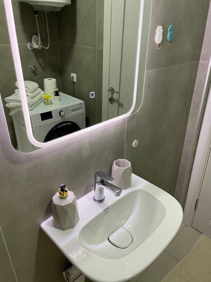 Muki Apartments Surčin Exteriér fotografie