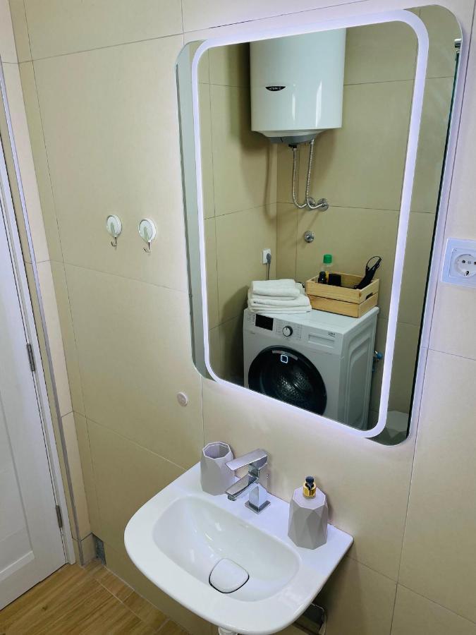 Muki Apartments Surčin Exteriér fotografie